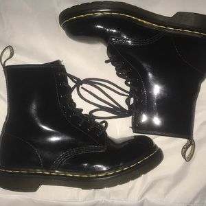 size 6 doc martens